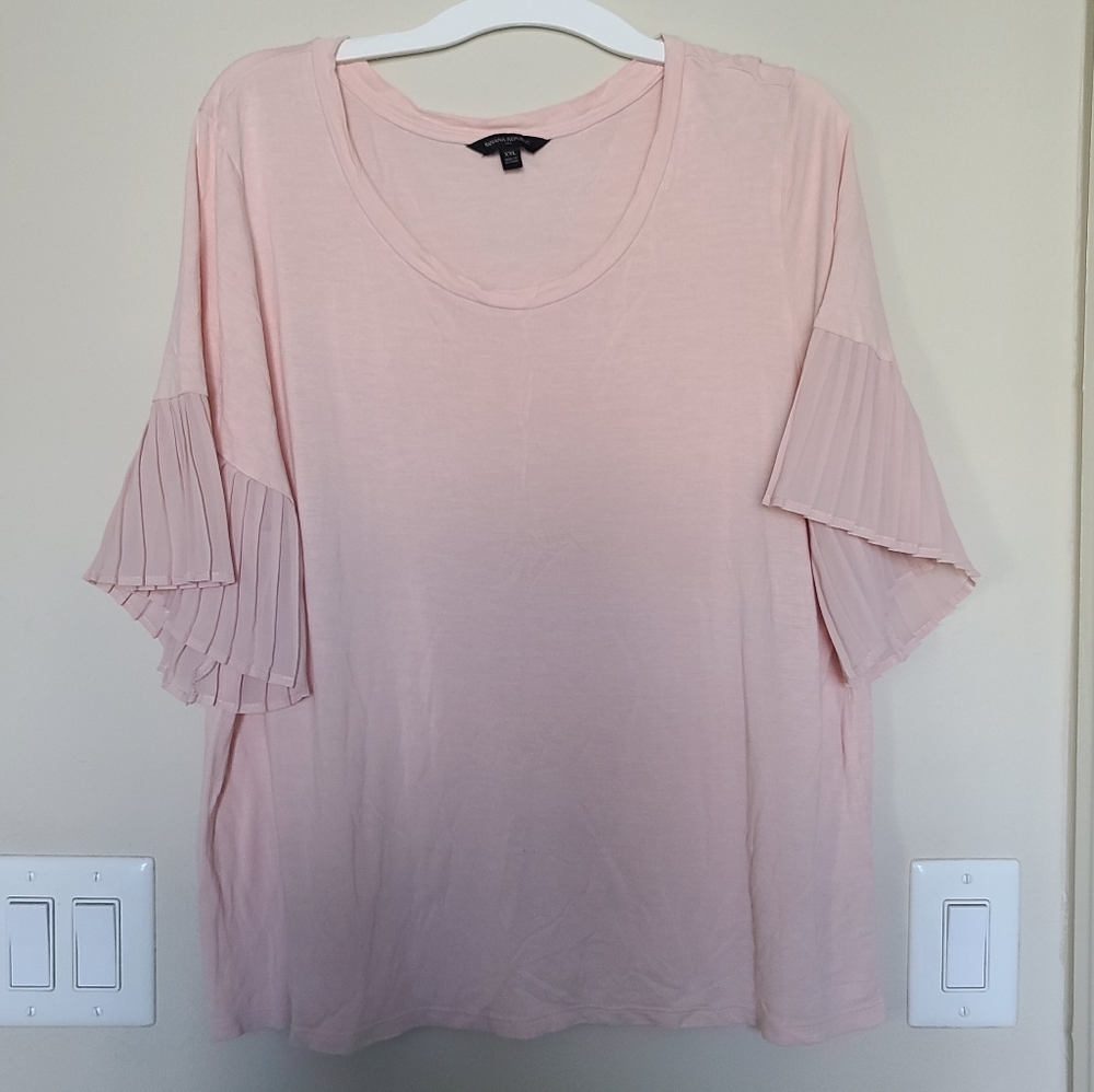 Pink Banana Republic top